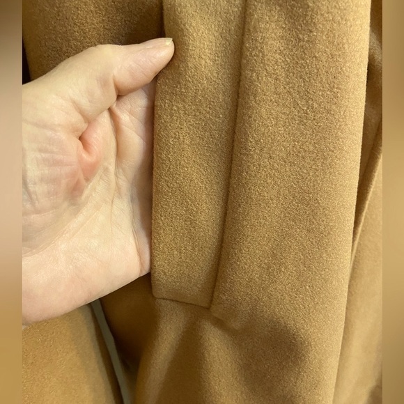 3X SHEIN Curve Camel Light Weight Coat - Picture 6 of 10